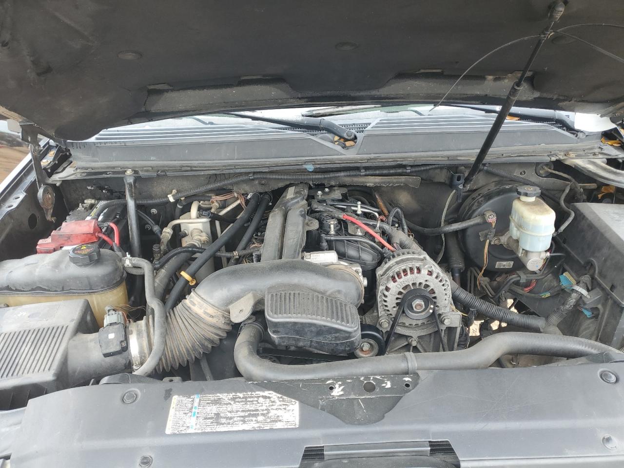 2010 GMC Yukon - Image 12