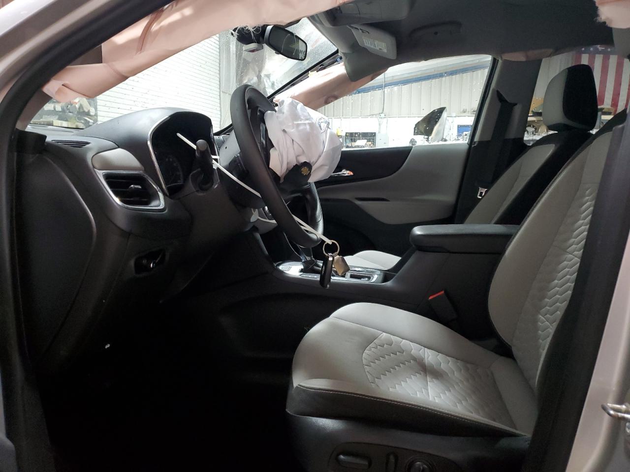 3GNAXSEV3LS649599 CHEVROLET EQUINOX 2020