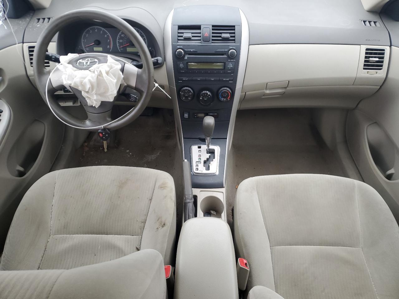 2010 Toyota Corolla - Image 8