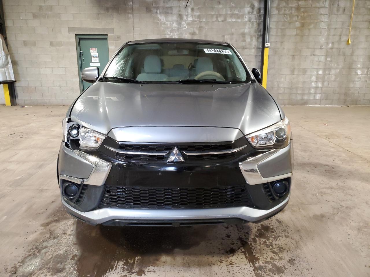 2019 Mitsubishi Outlander - Image 5