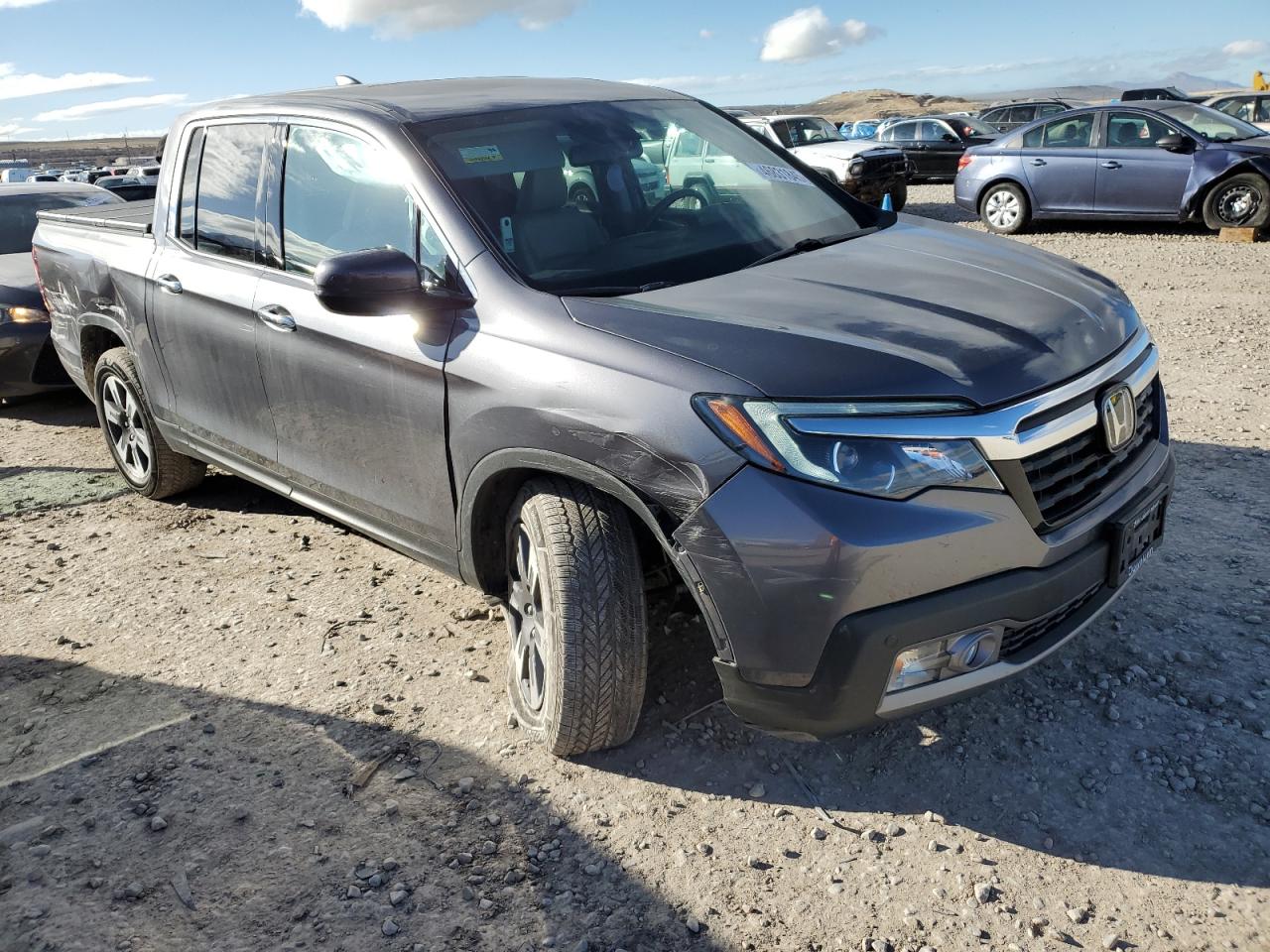 2019 Honda Ridgeline - Image 4