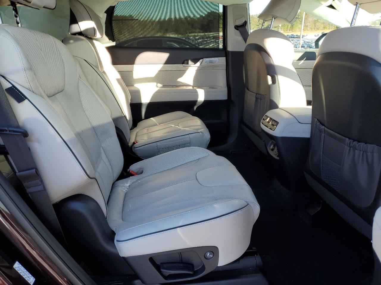 2024 Hyundai Palisade - Image 11