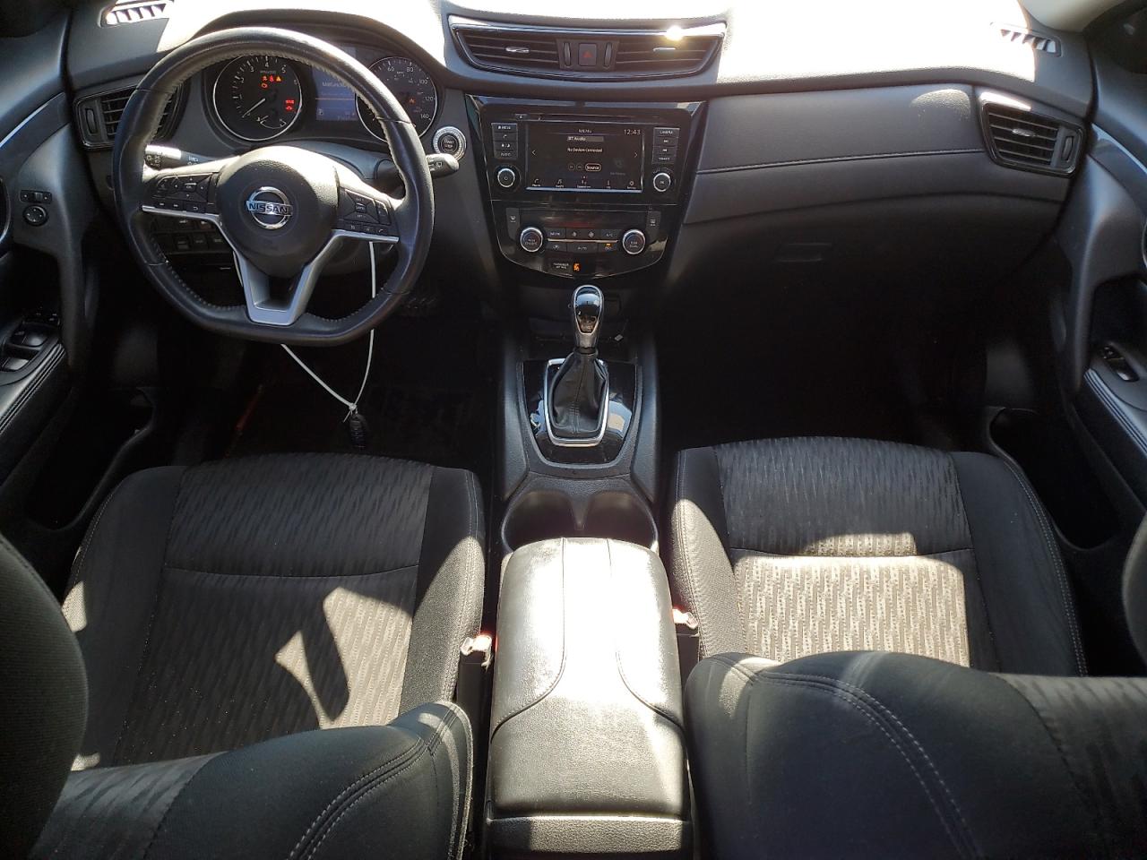 5N1AT2MV2JC805264 NISSAN ROGUE 2018