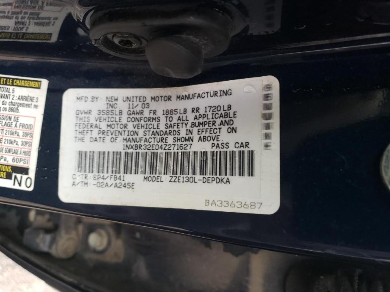 2004 Toyota Corolla - Image 12