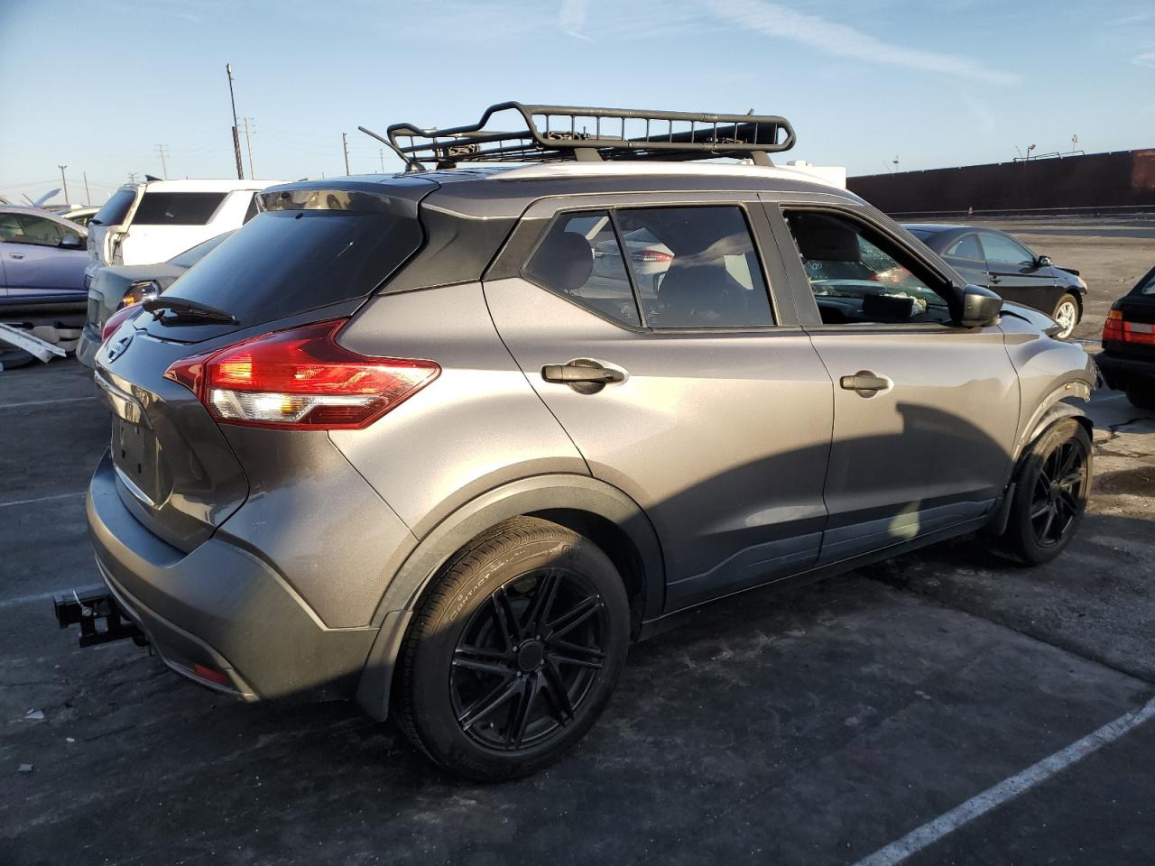 2018 Nissan Kicks - Image 3