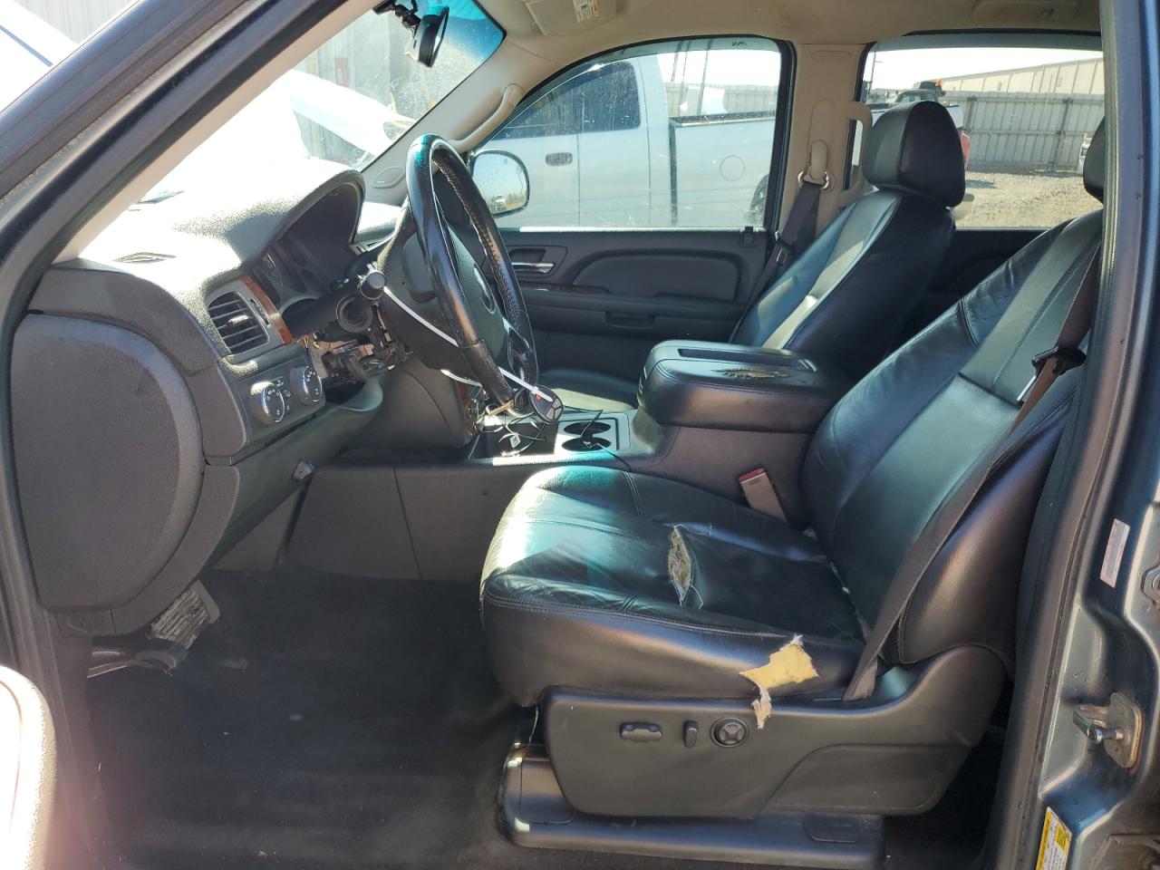 2009 Chevrolet Silverado - Image 7