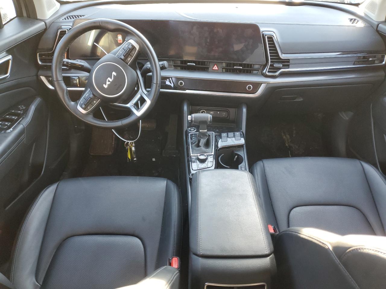 2024 Kia Sportage - Image 8