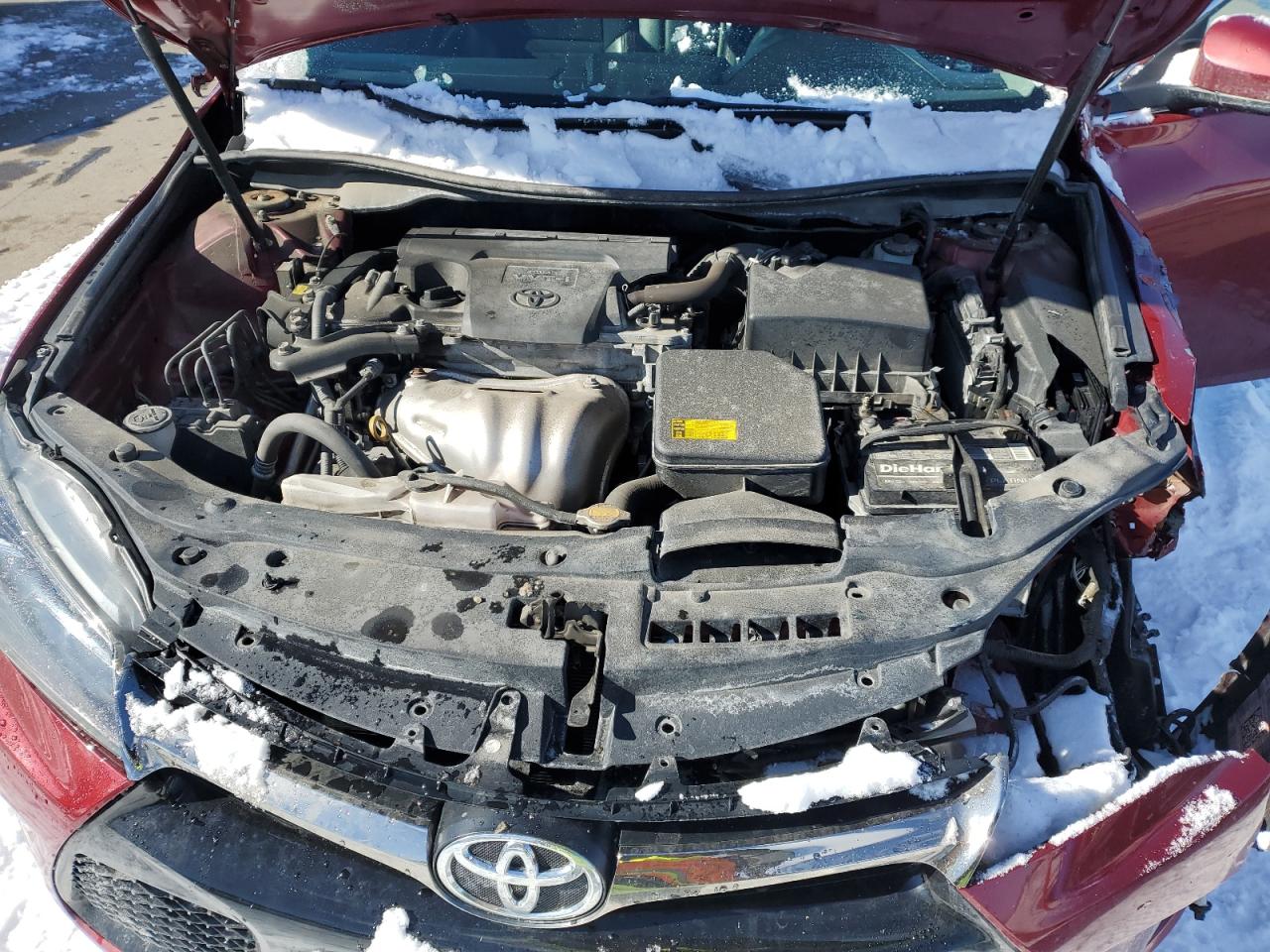2015 Toyota Camry - Image 11