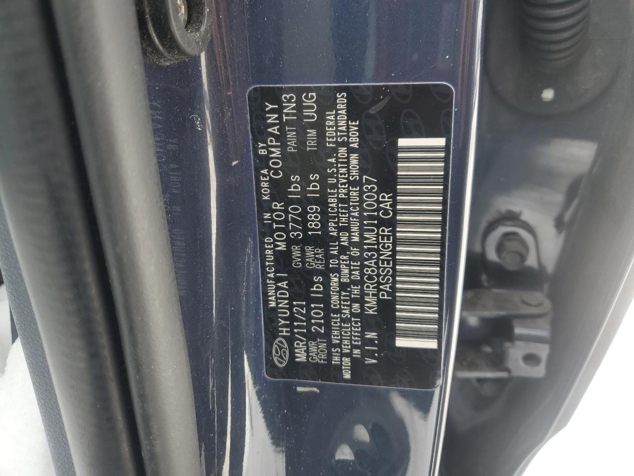 2021 Hyundai Venue - Image 14