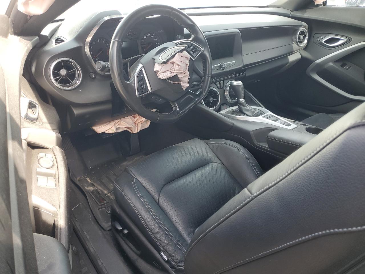 2019 Chevrolet Camaro - Image 8