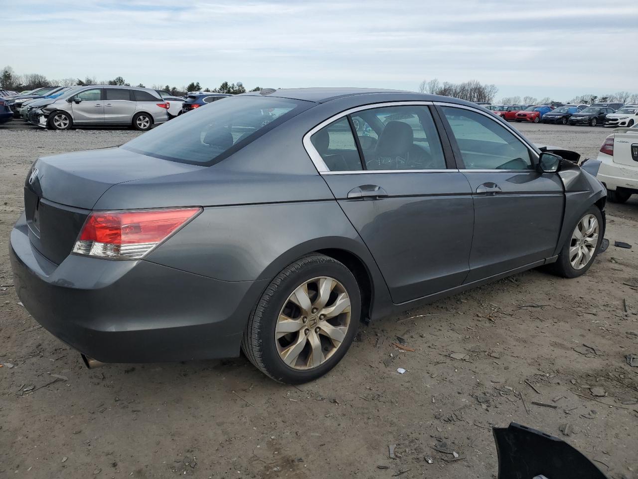 2009 Honda Accord - Image 3