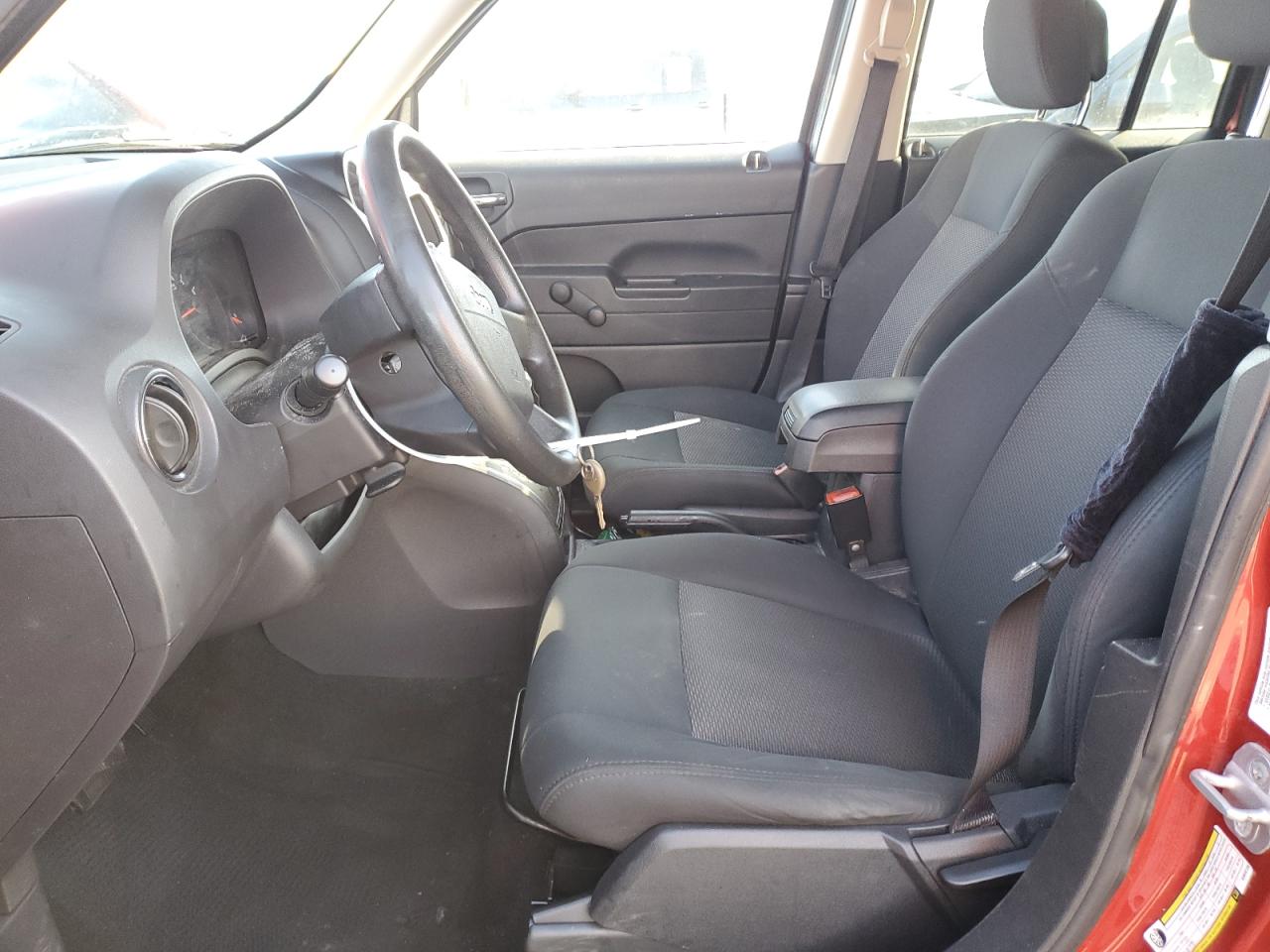 2010 Jeep Liberty (Patriot) - Image 7