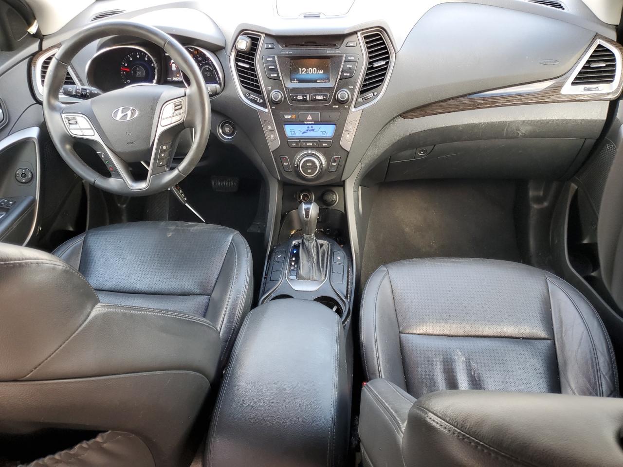 2014 Hyundai Santa Fe - Image 8