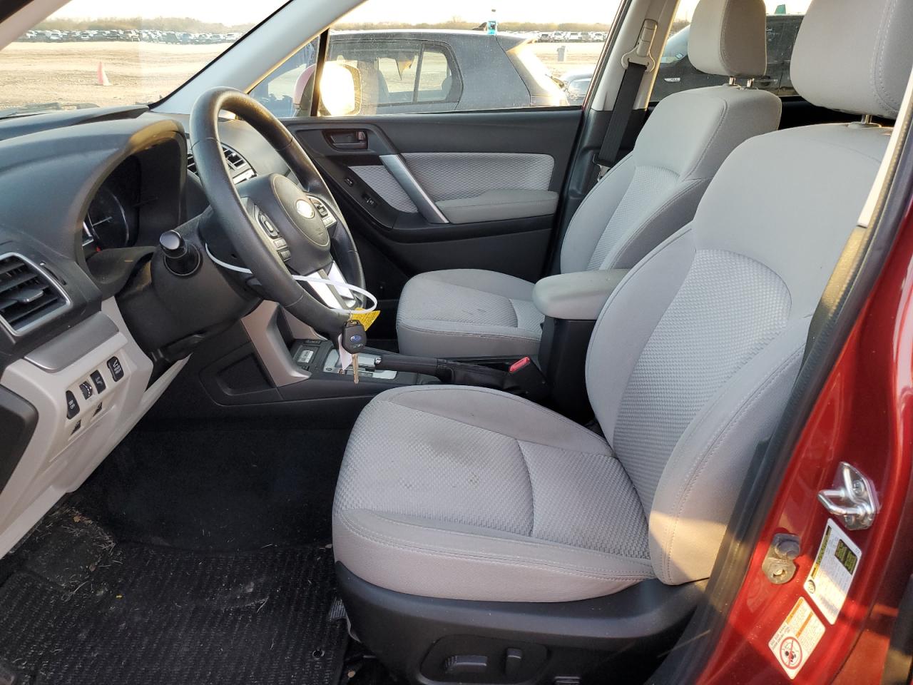 JF2SJAGC1JH494093 SUBARU FORESTER 2018