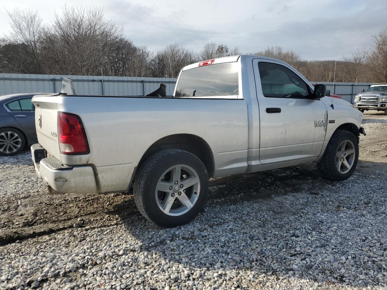 2014 RAM 1500 - Image 3