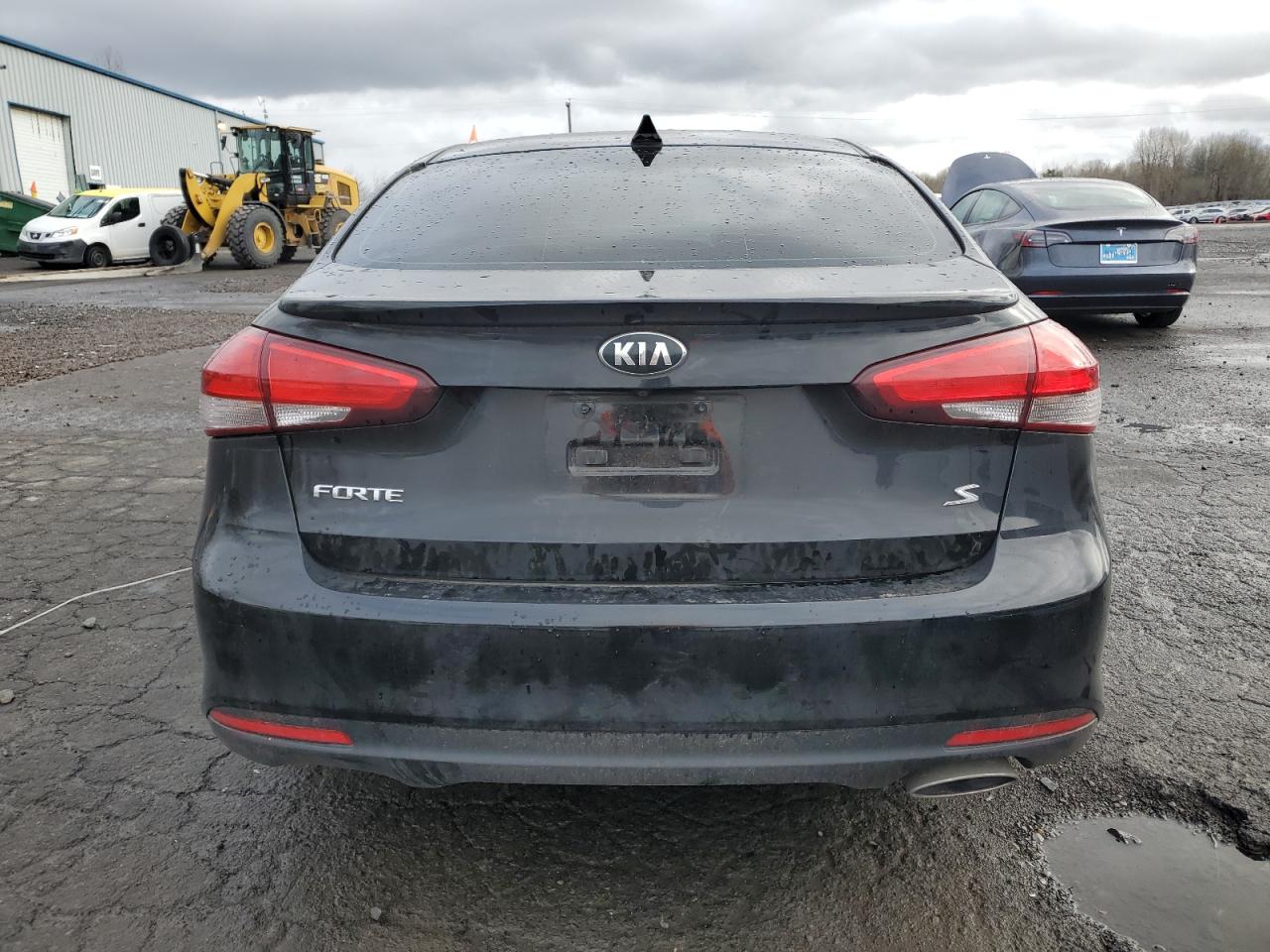 2017 Kia Forte - Image 6
