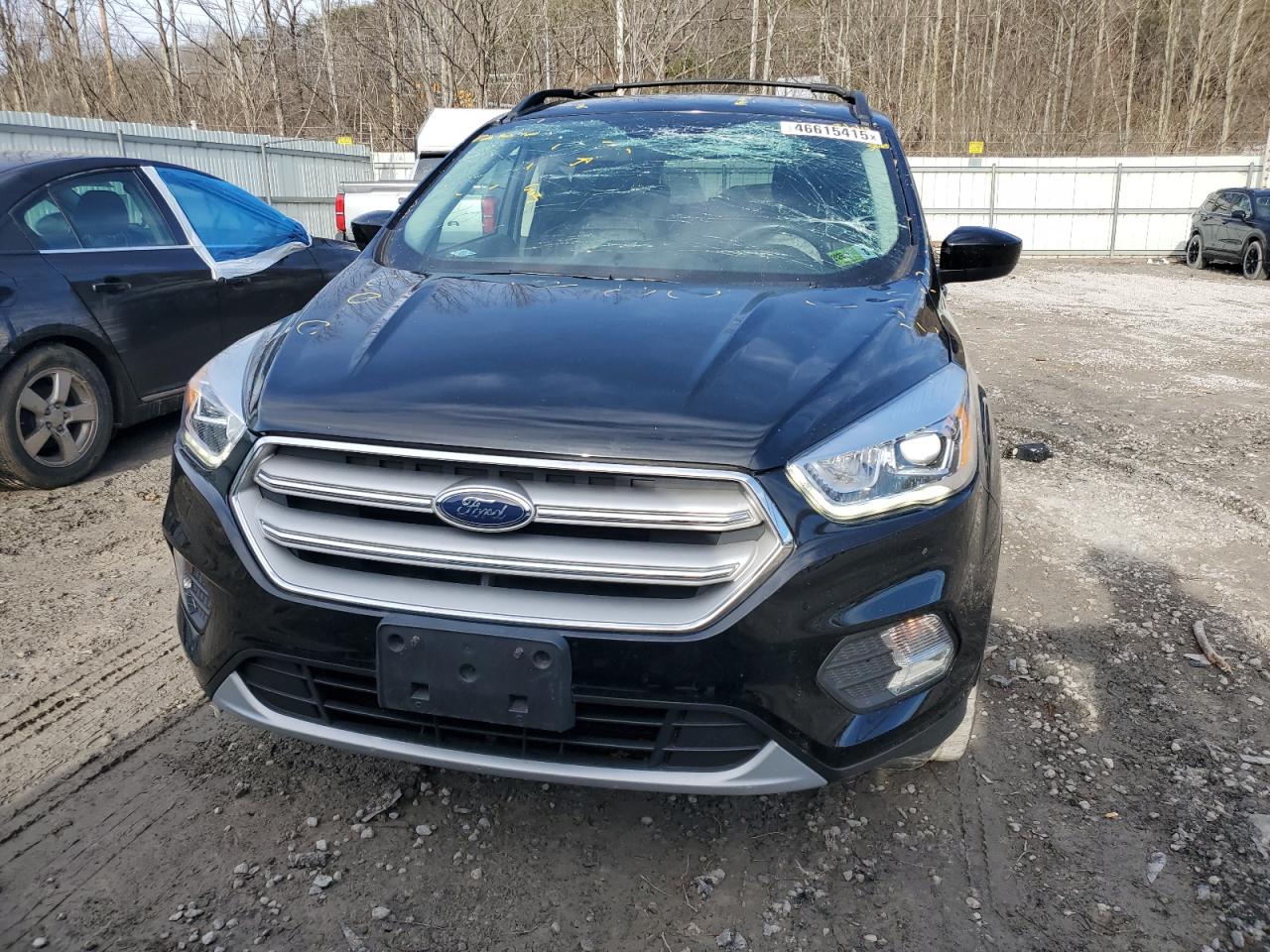 1FMCU9HD1JUD46240 FORD ESCAPE 2018