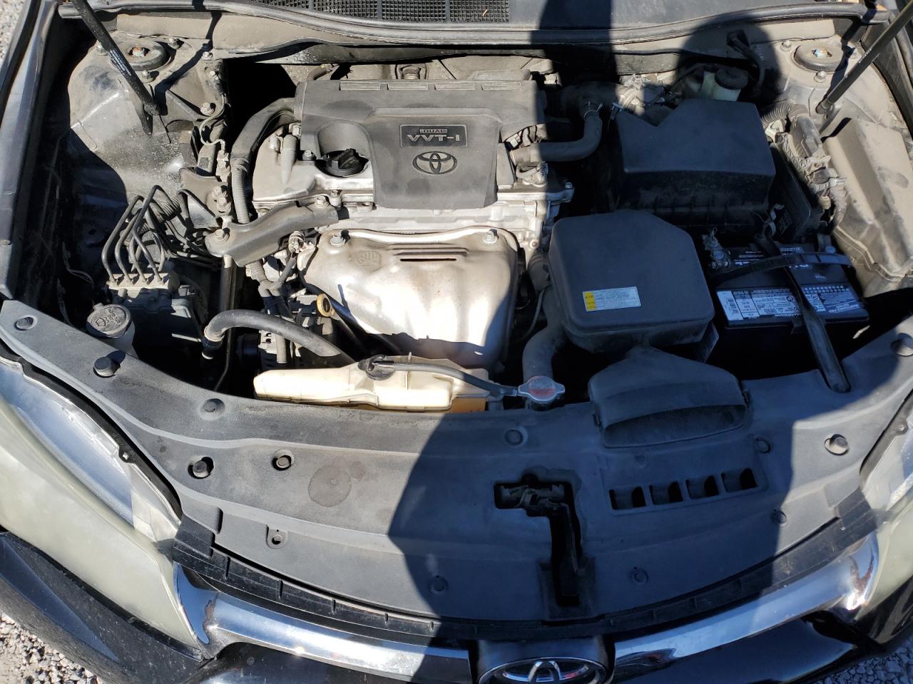 2016 Toyota Camry - Image 11
