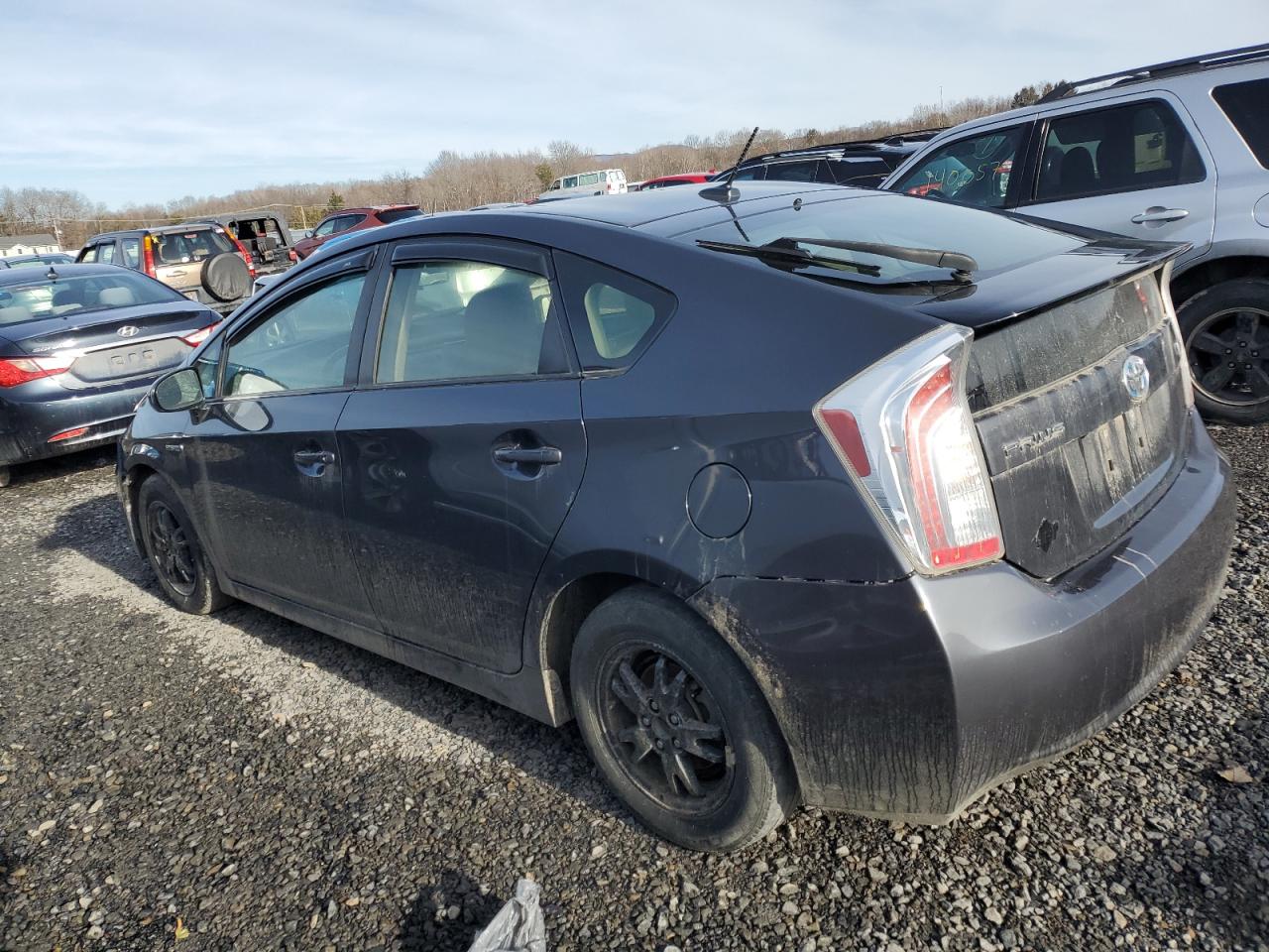 2015 Toyota Prius - Image 2