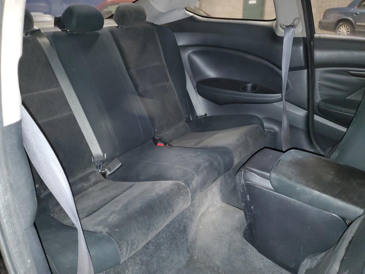 2010 Honda Accord - Image 10