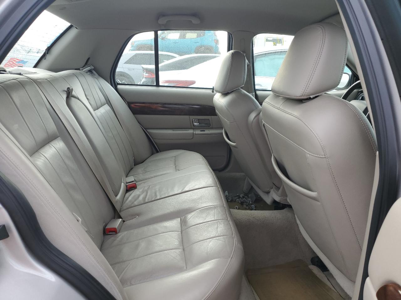 2006 Mercury Grand Marquis - Image 10