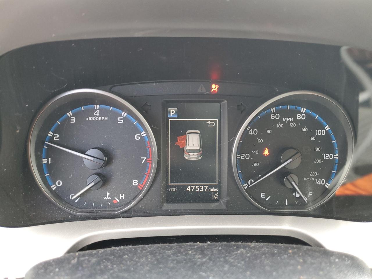 2018 Toyota RAV 4 - Image 9