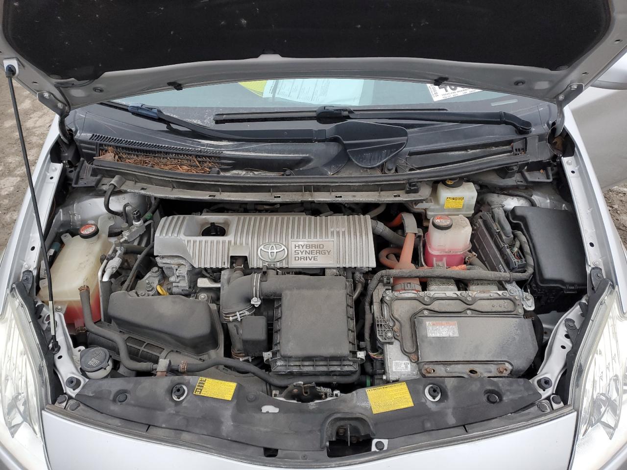 2014 Toyota Prius - Image 11