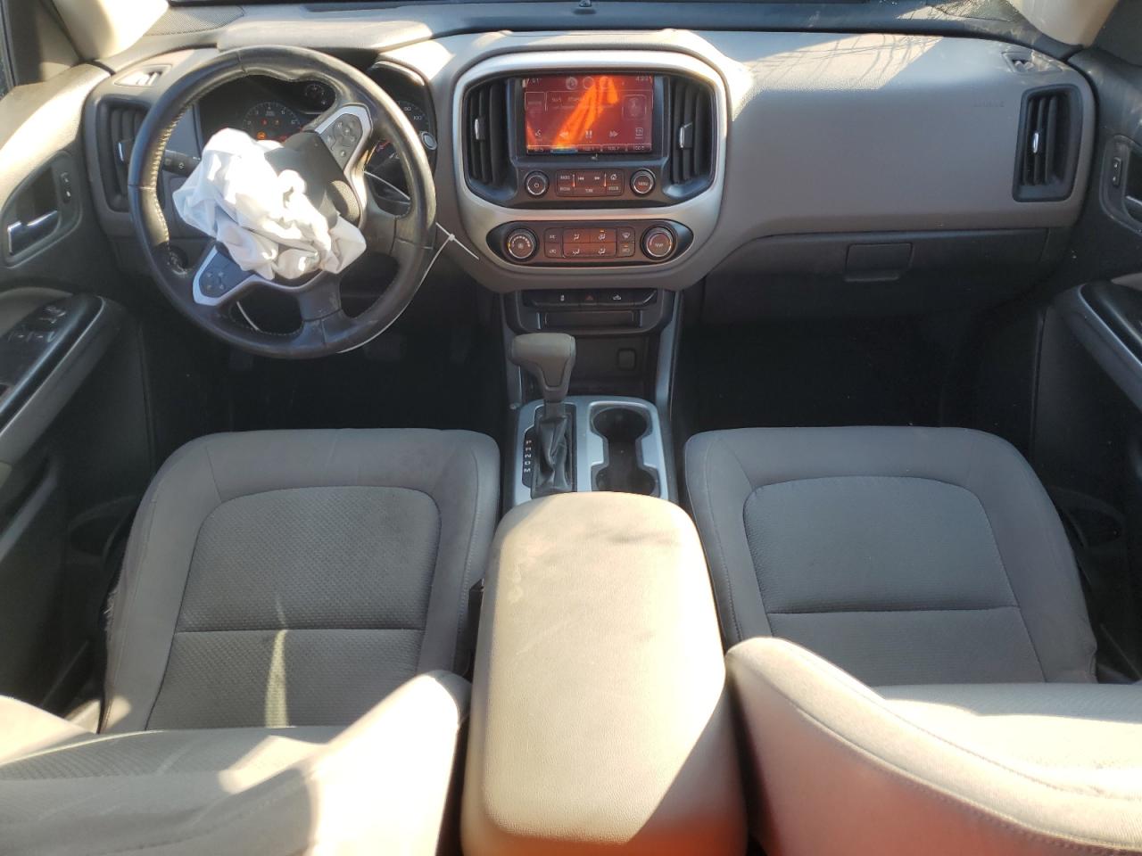 2015 Chevrolet Colorado - Image 8