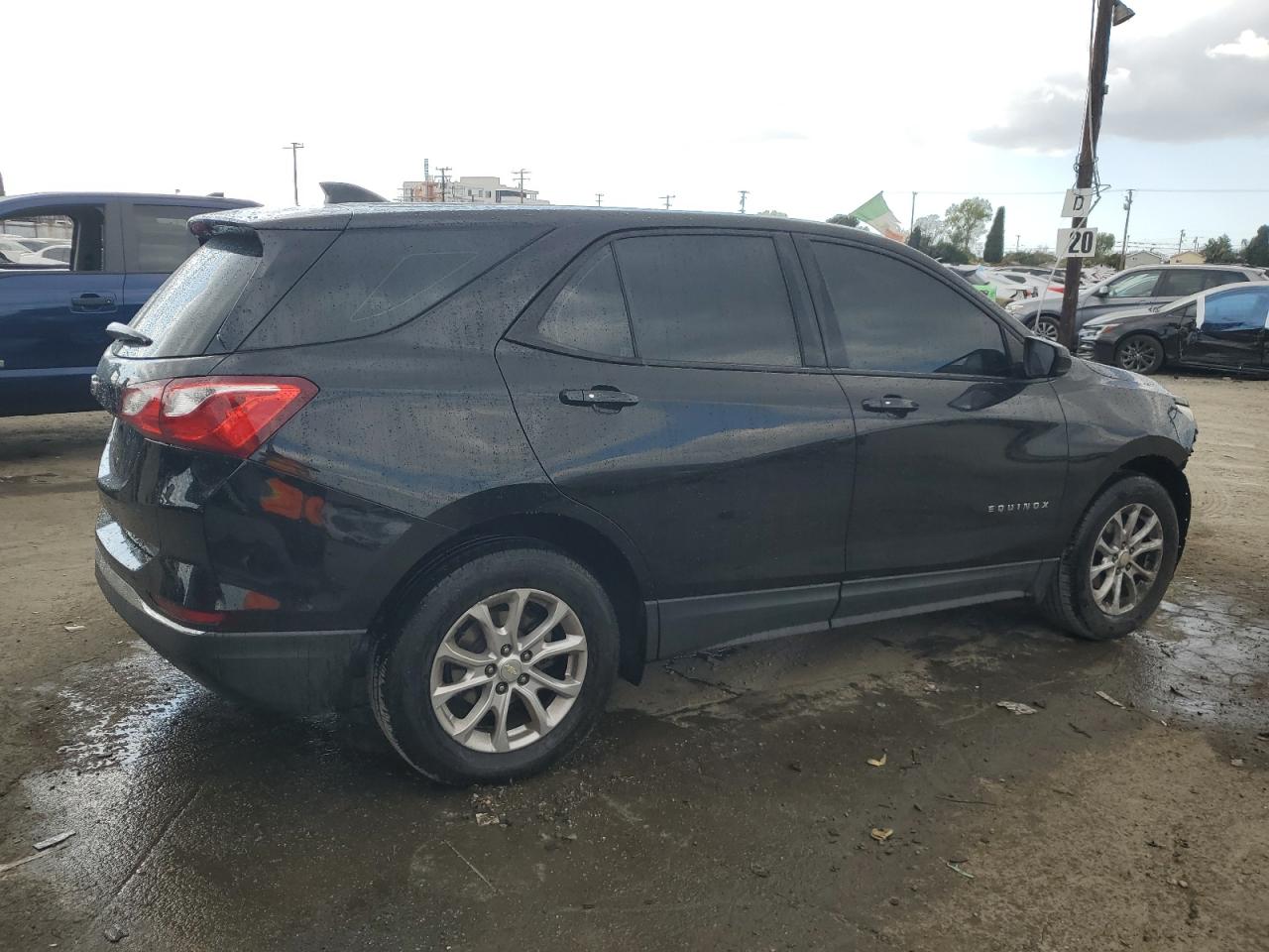 2018 Chevrolet Equinox - Image 3
