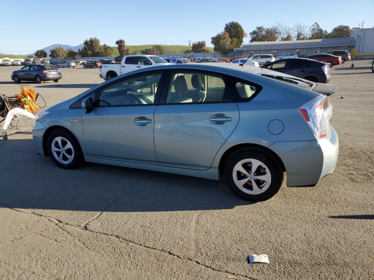 2014 Toyota Prius - Image 2
