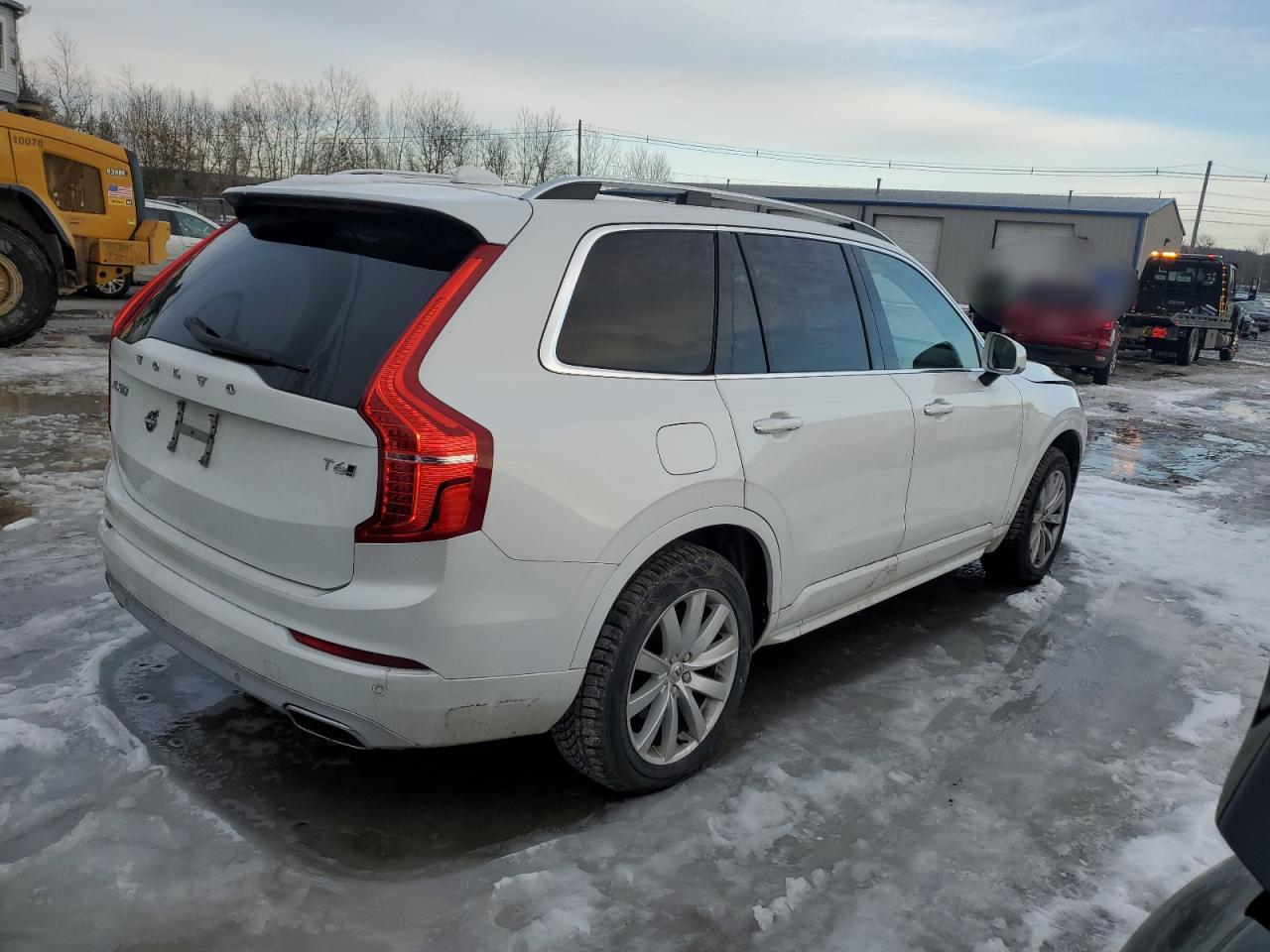 2016 Volvo XC90 - Image 3