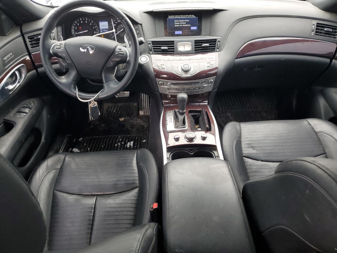 2019 Infiniti Q70 - Image 8