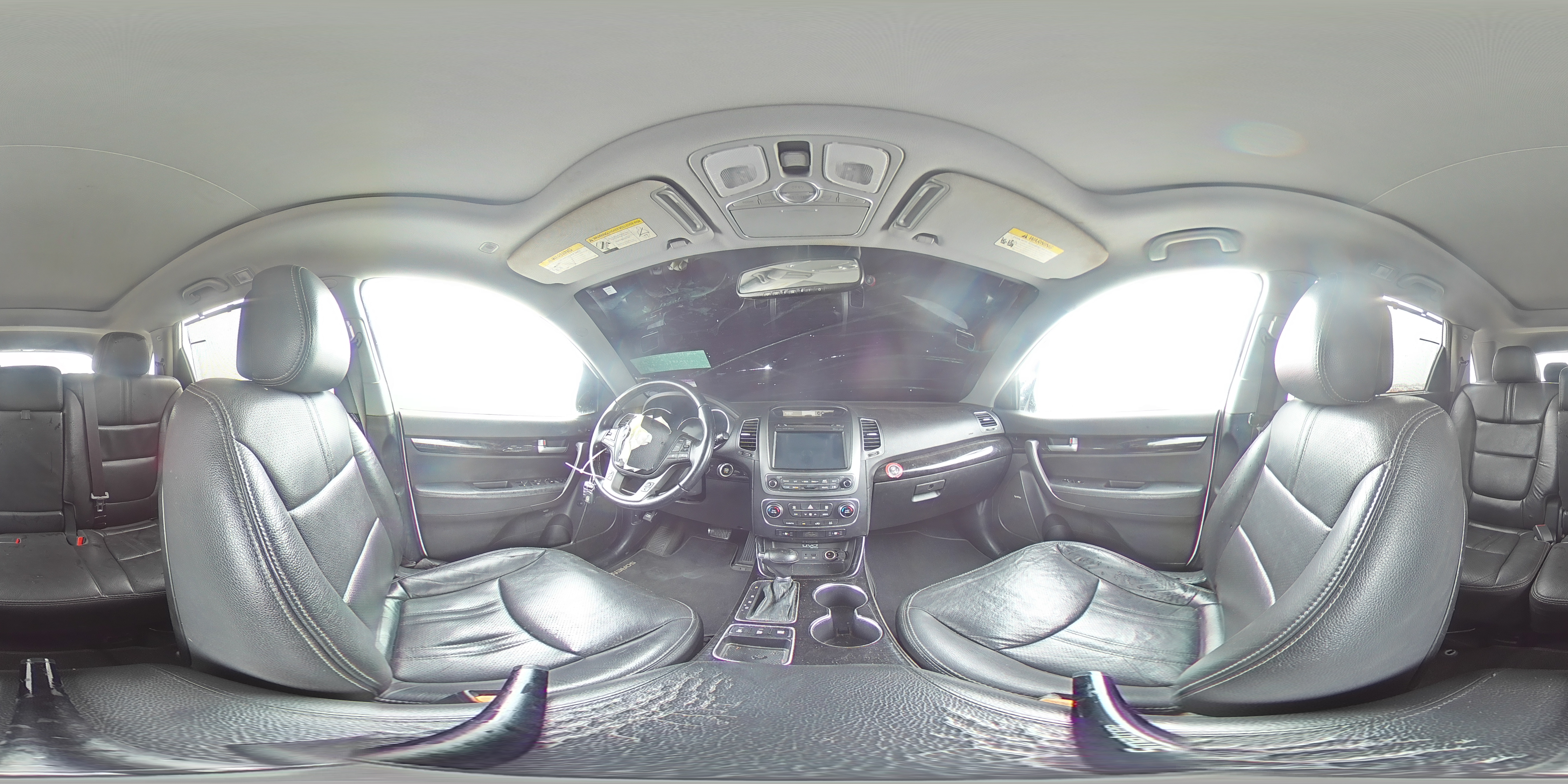 2015 Kia Sorento - Image 13