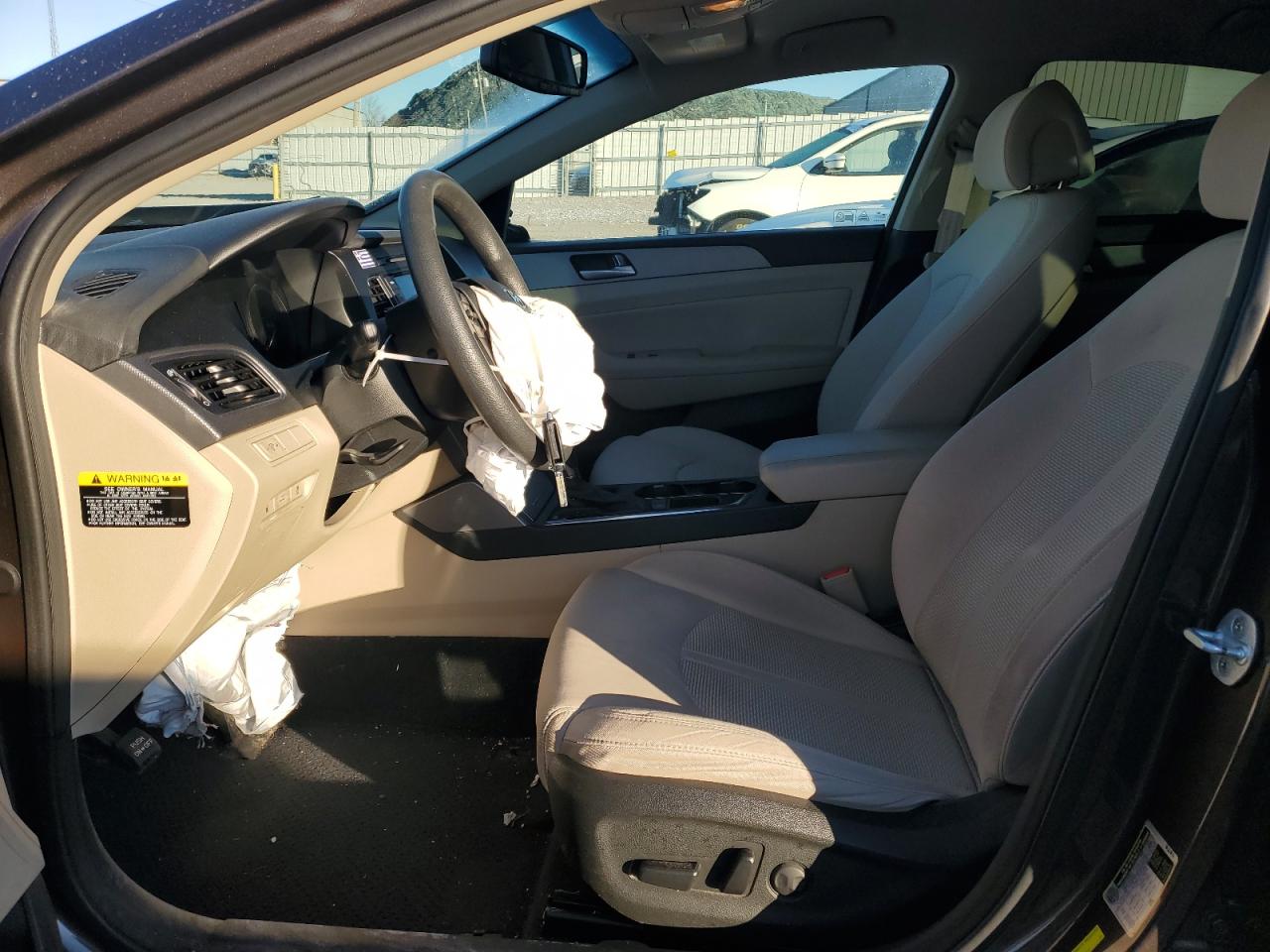 2015 Hyundai Sonata - Image 7