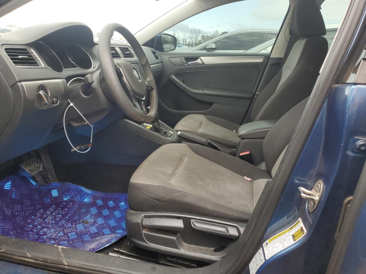 2018 Volkswagen Jetta - Image 7