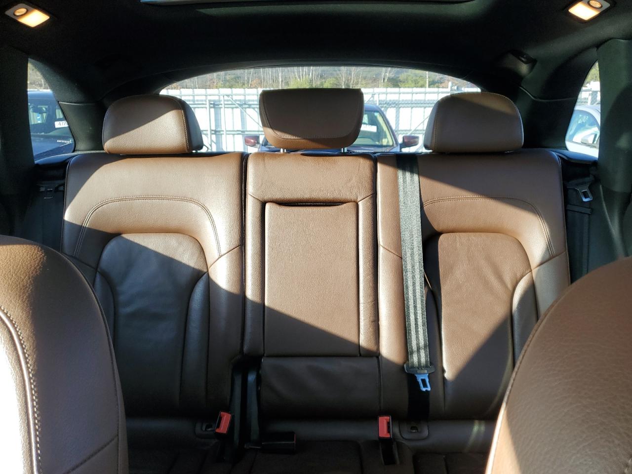 2015 Audi Q5 - Image 10