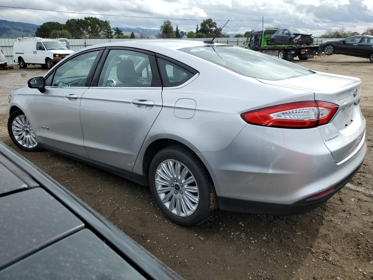 3FA6P0UU1GR285102 FORD FUSION 2016