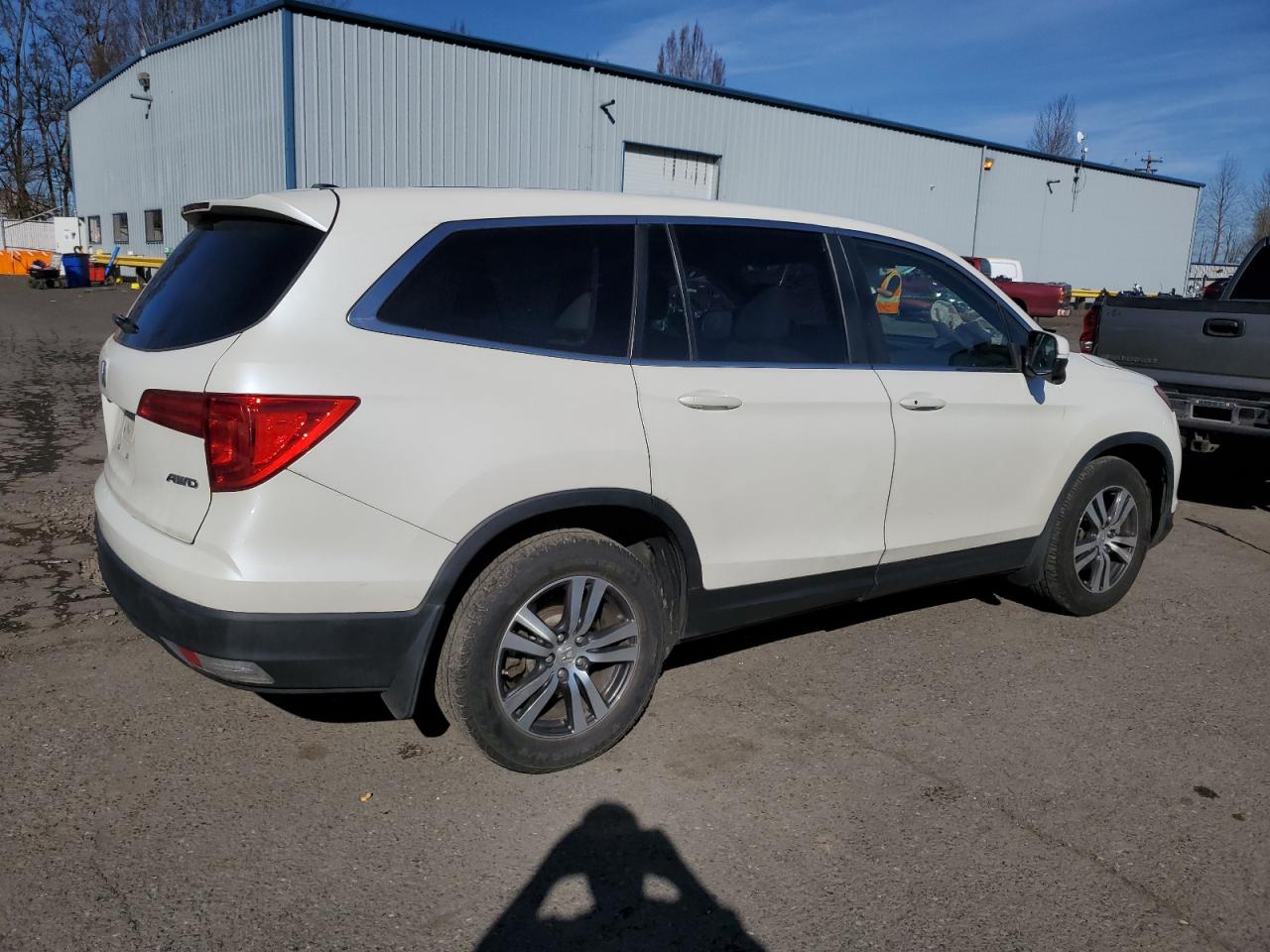 5FNYF6H7XGB057842 HONDA PILOT 2016