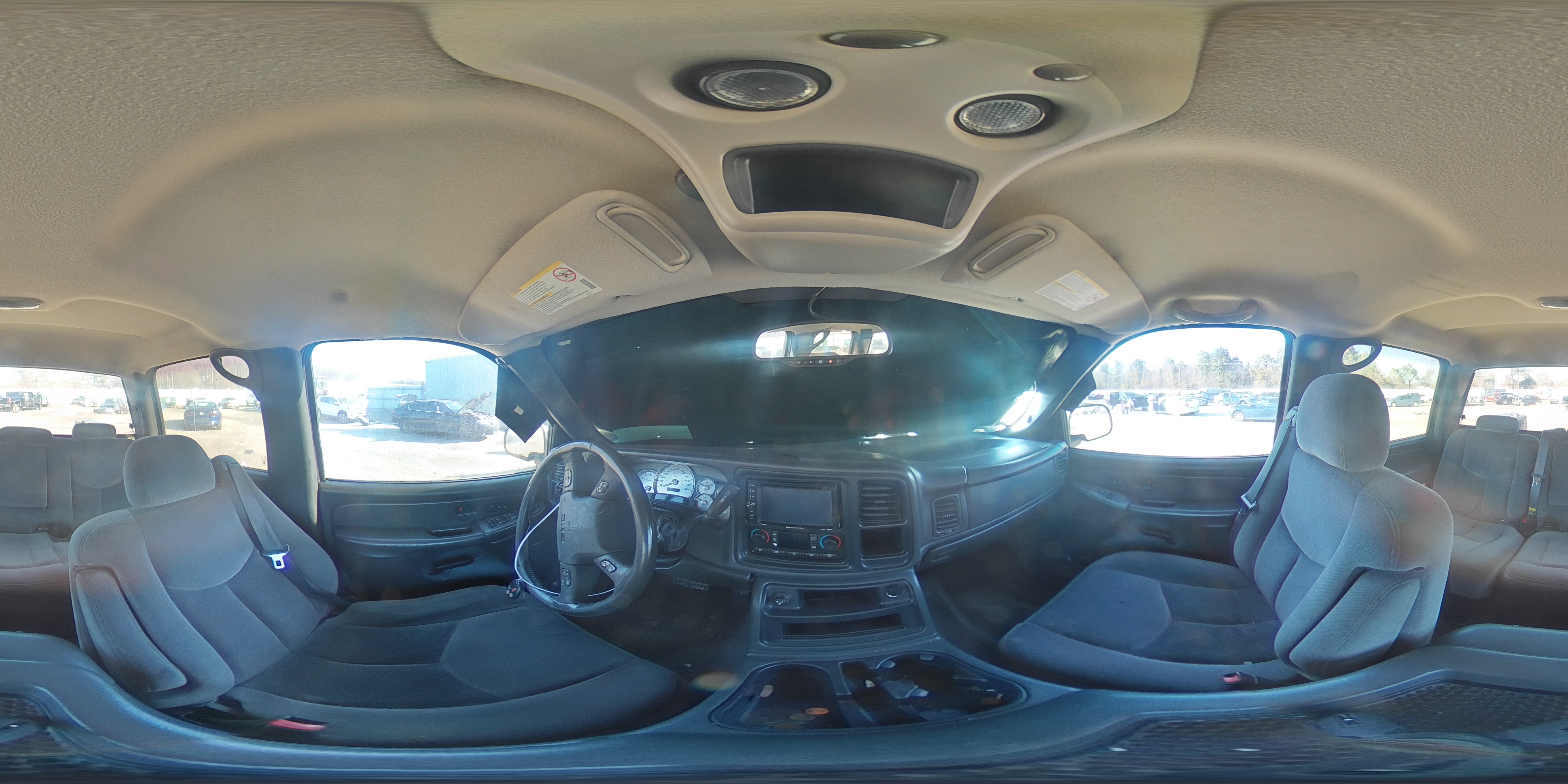 2004 GMC Sierra - Image 13