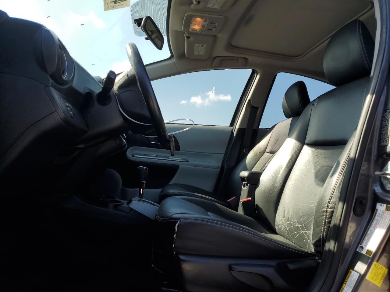 2013 Toyota Prius - Image 7