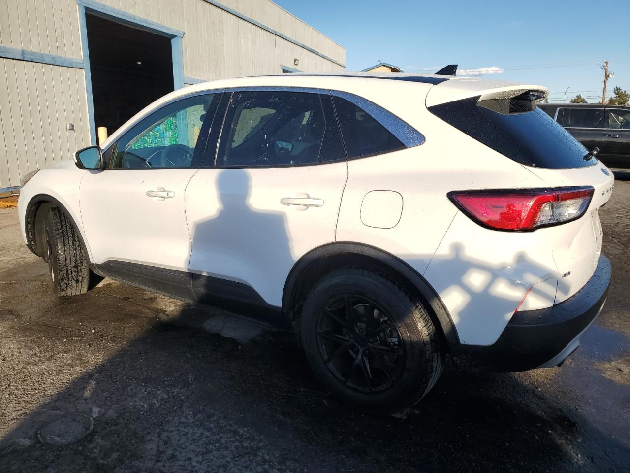2020 Ford Escape - Image 2