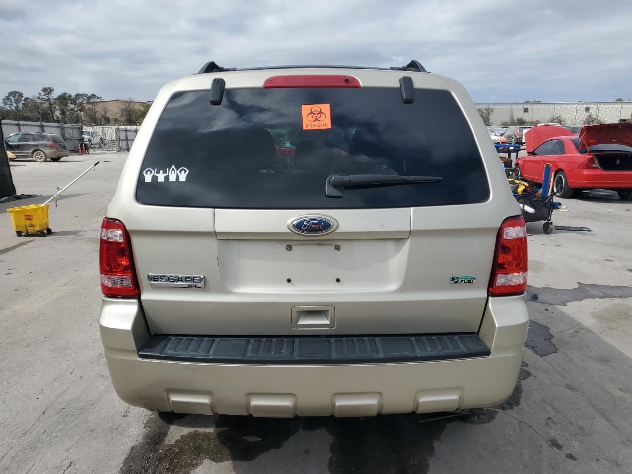 2010 Ford Escape - Image 6