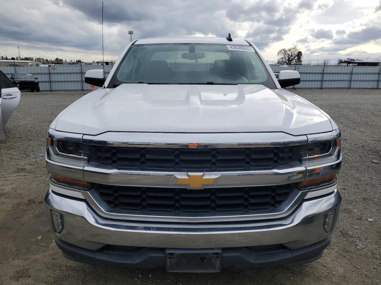 2018 Chevrolet Silverado - Image 5