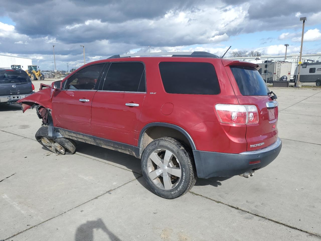 2012 GMC Acadia - Image 2