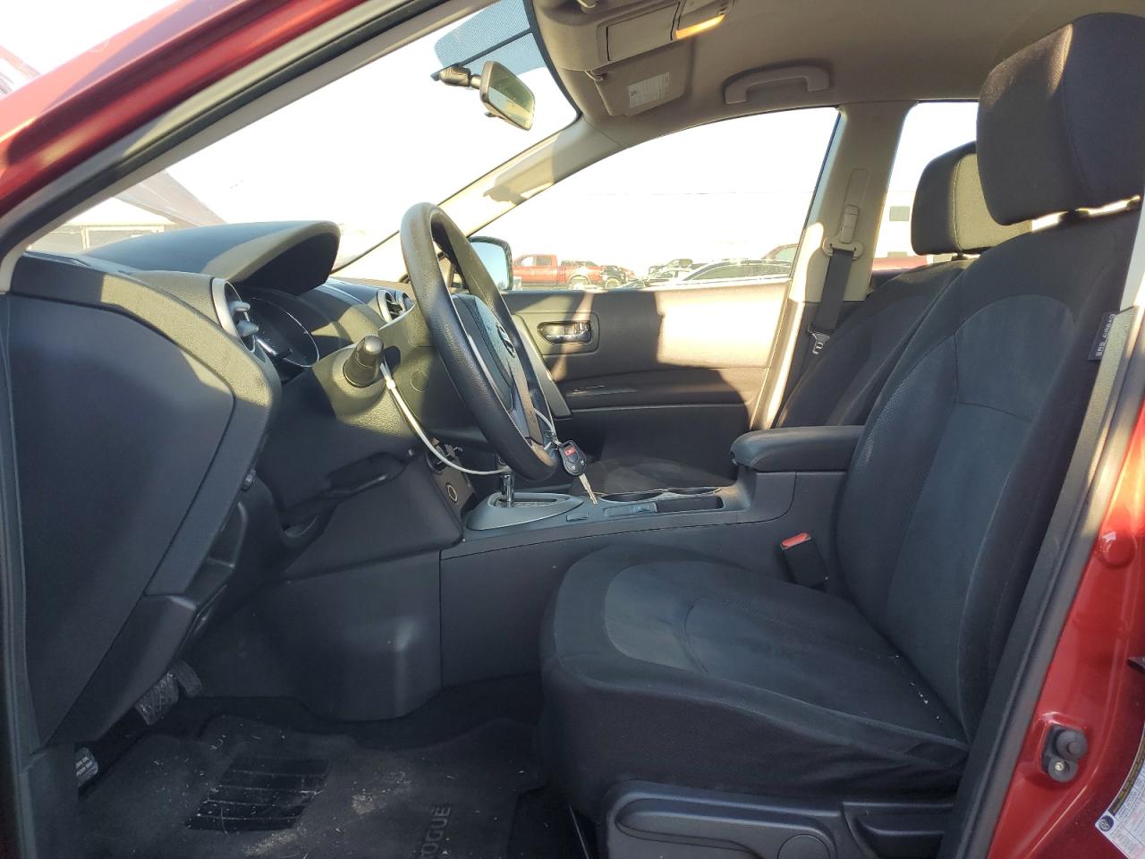 2012 Nissan Rogue - Image 7