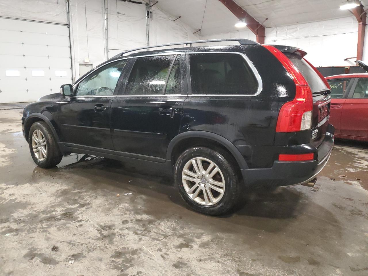 2009 Volvo XC90 - Image 2