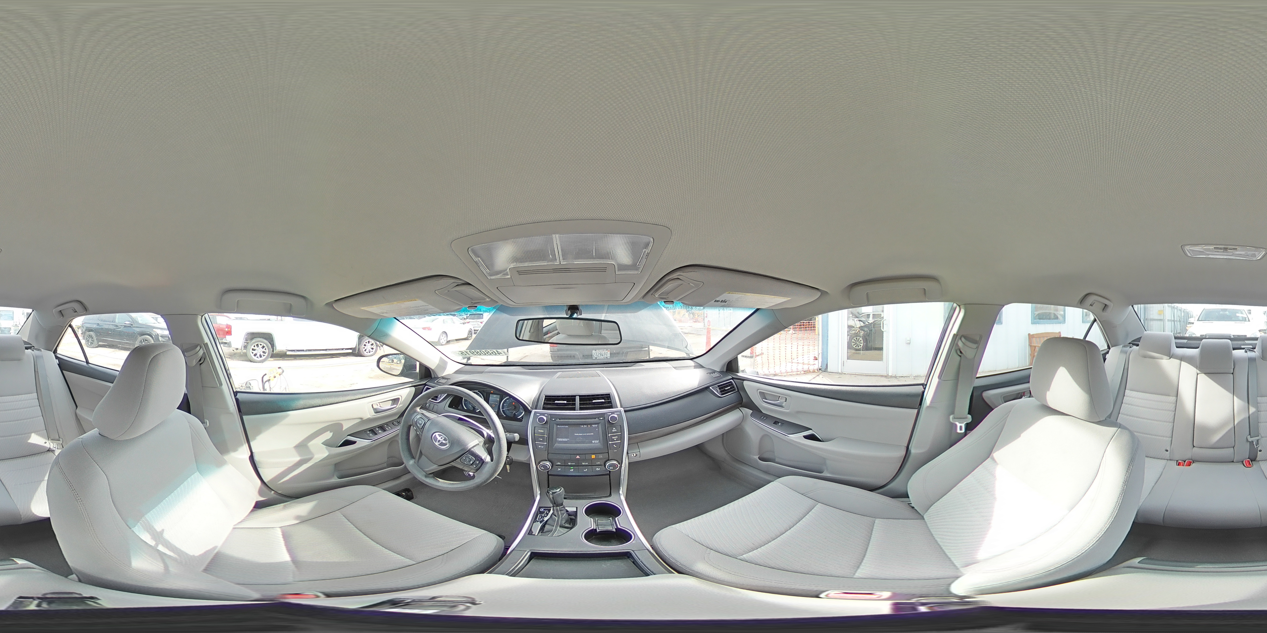 2016 Toyota Camry - Image 14