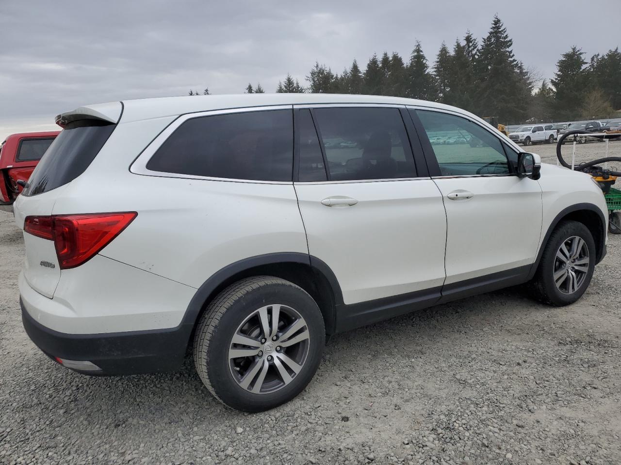 2017 Honda Pilot - Image 3