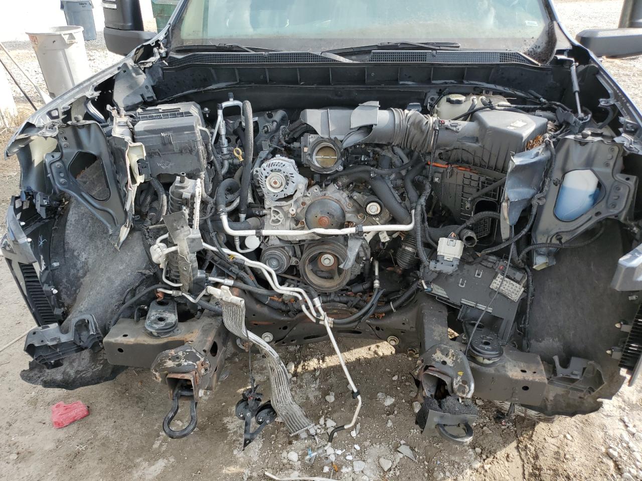 2020 Chevrolet Silverado - Image 11