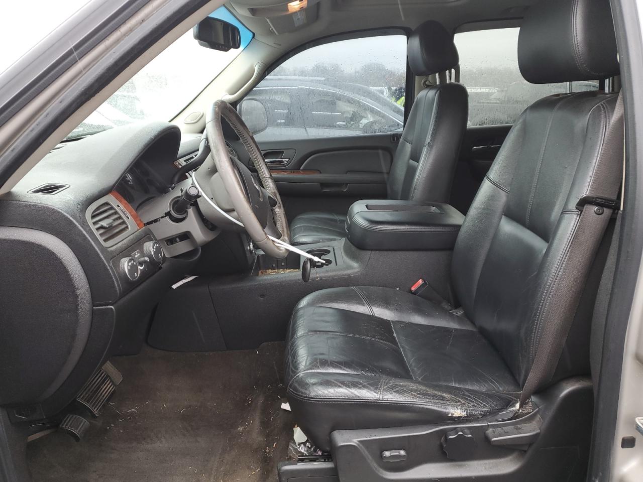 2009 GMC Yukon - Image 7